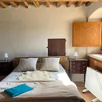 Landhuis Requesens *