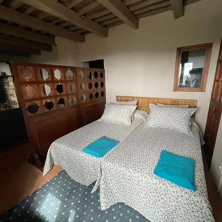 Requesens Casa rural