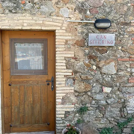 Requesens Casa rural